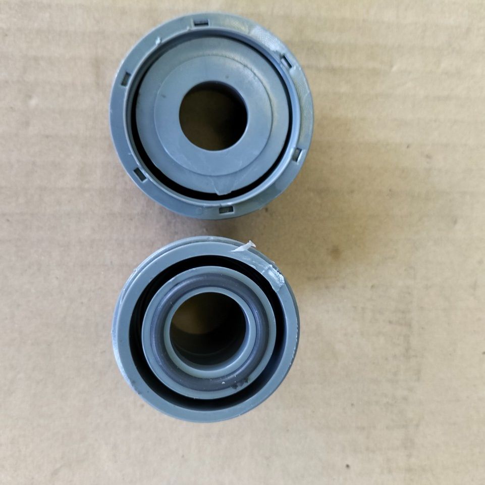Ren máy bơm liền rắc co(rắc co ren ngoài 34 ra ống pvc 27,34)