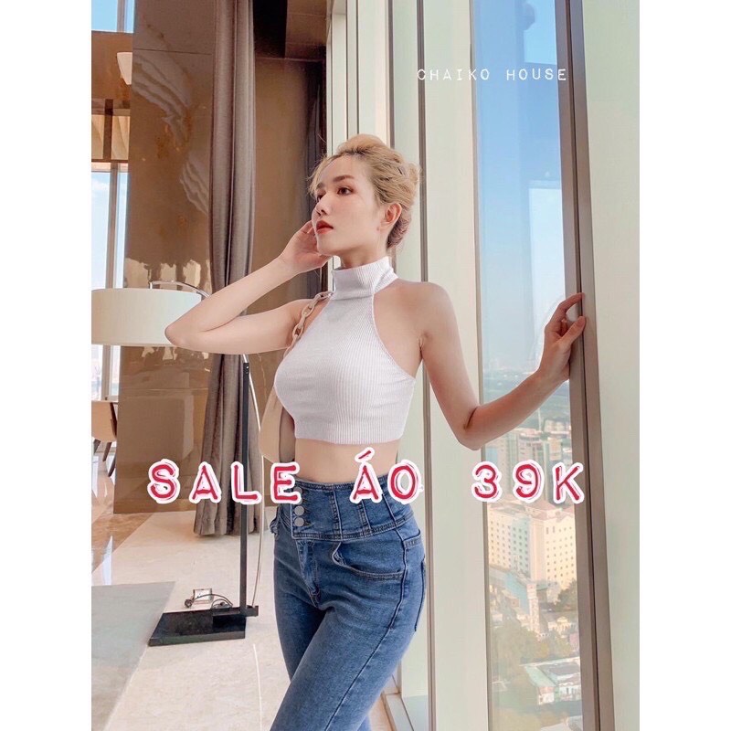 Áo croptop yếm cổ lọ A5062