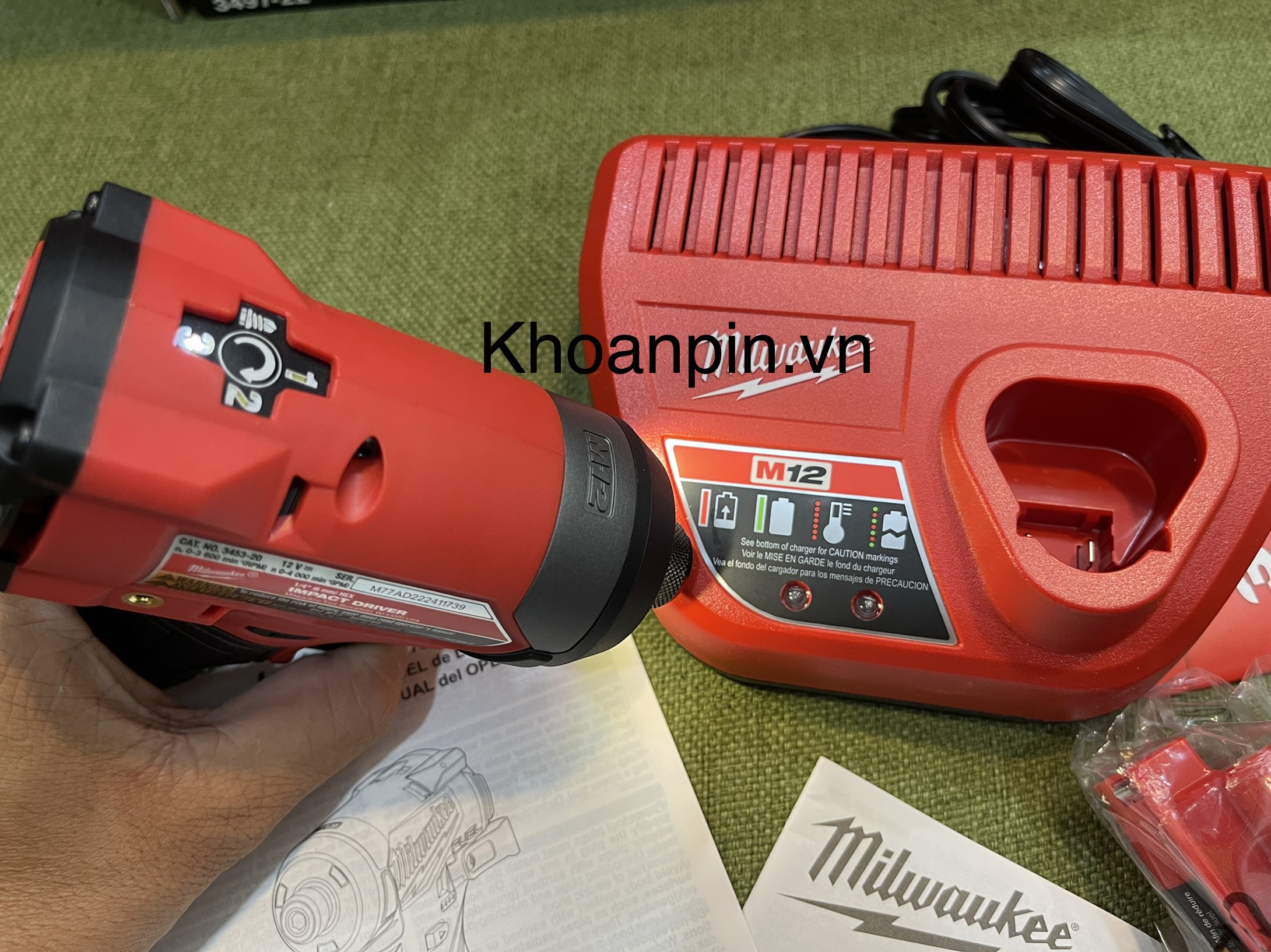 Máy vặn vít Milwaukee 3453-22