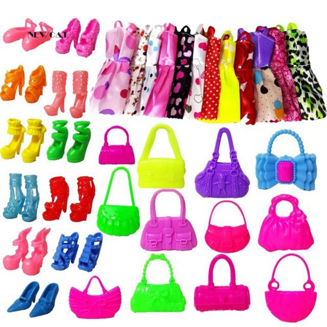 Sét 30 Bộ Phụ Kiện Búp Bê (10 Đôi Giầy , 10 Túi , 10 Váy Ngắn )Thời Trang Sành Điệu