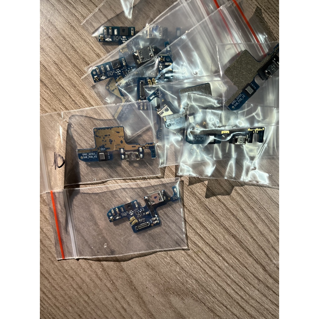 Bo sạc(bo mạch phụ,Sub)điện thoại Vsmart Active 1+/Joy4/LIVE4/JOY3/ACTIVE3/STAR/STAR4/ARIS/ARISPRO