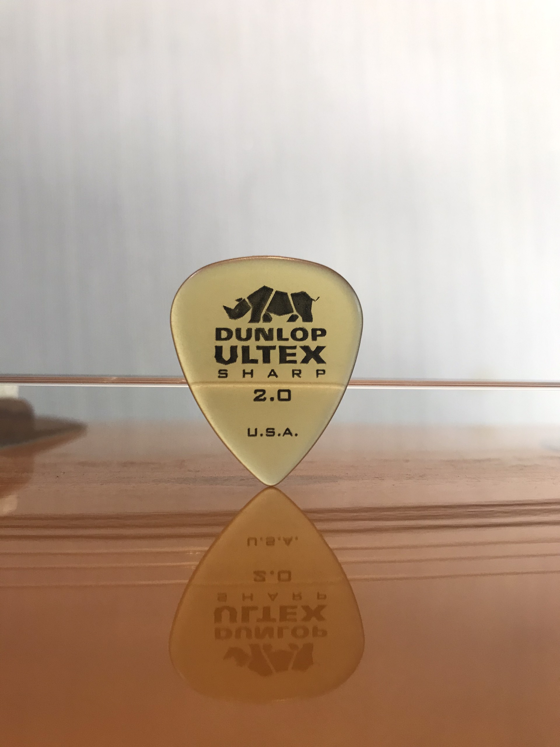 Pick, phím gảy guitar Dunlop Ultex Sharp 433R-Nhập Mỹ