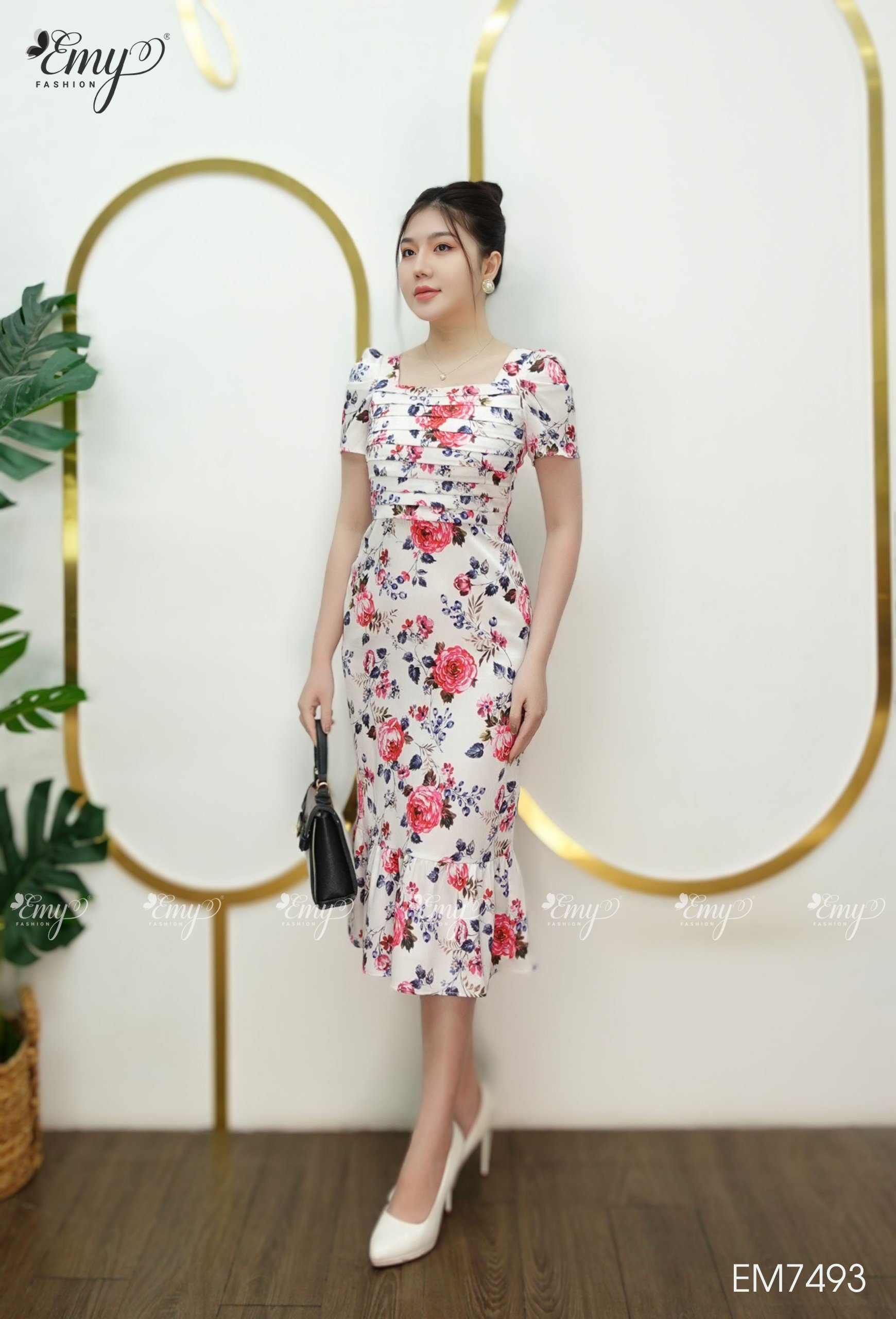 Đầm EMY EM7493 Body Đuôi Cá Hoa Hồng