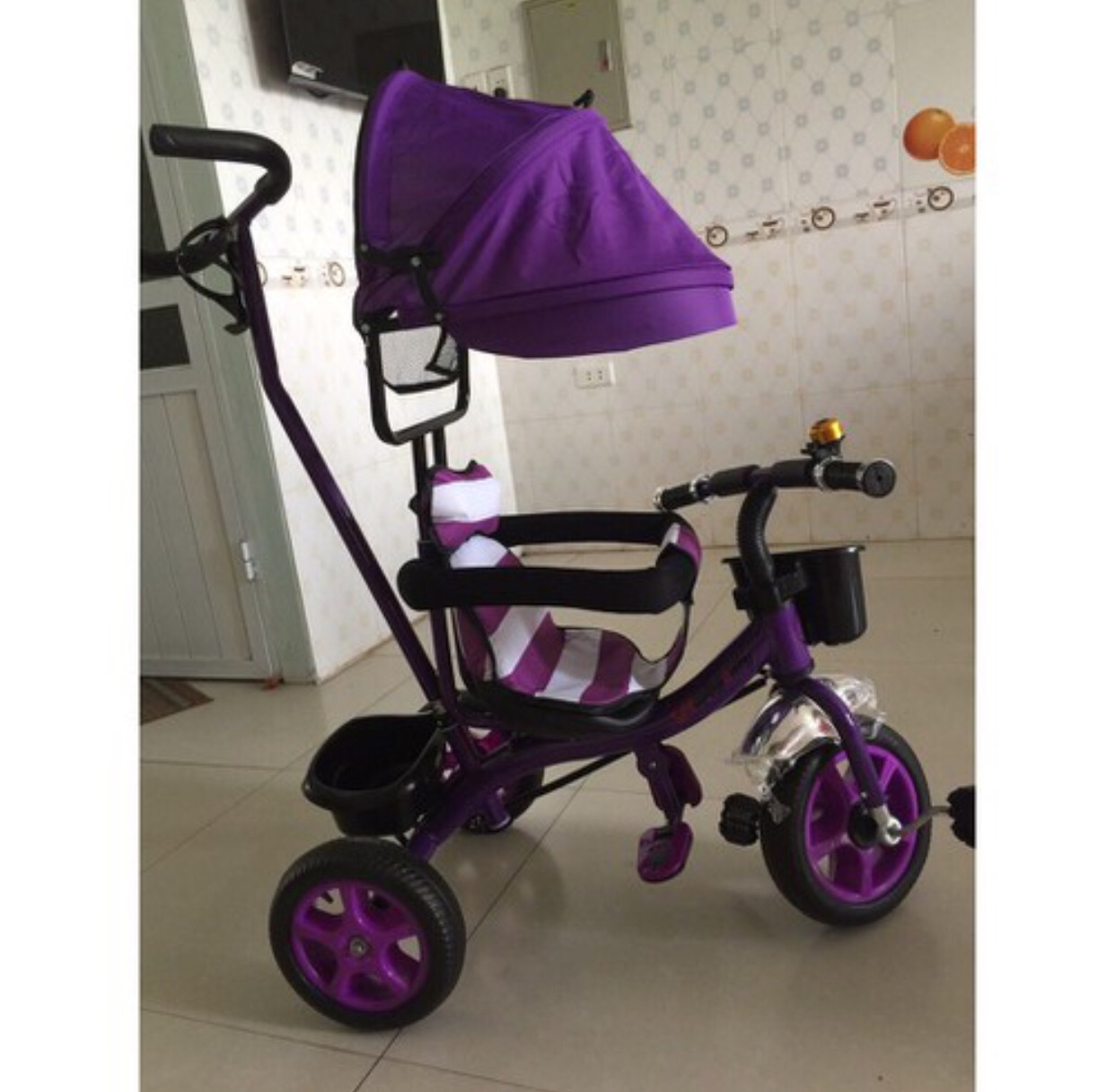 Xe dẩy 3 bánh Có mái che
