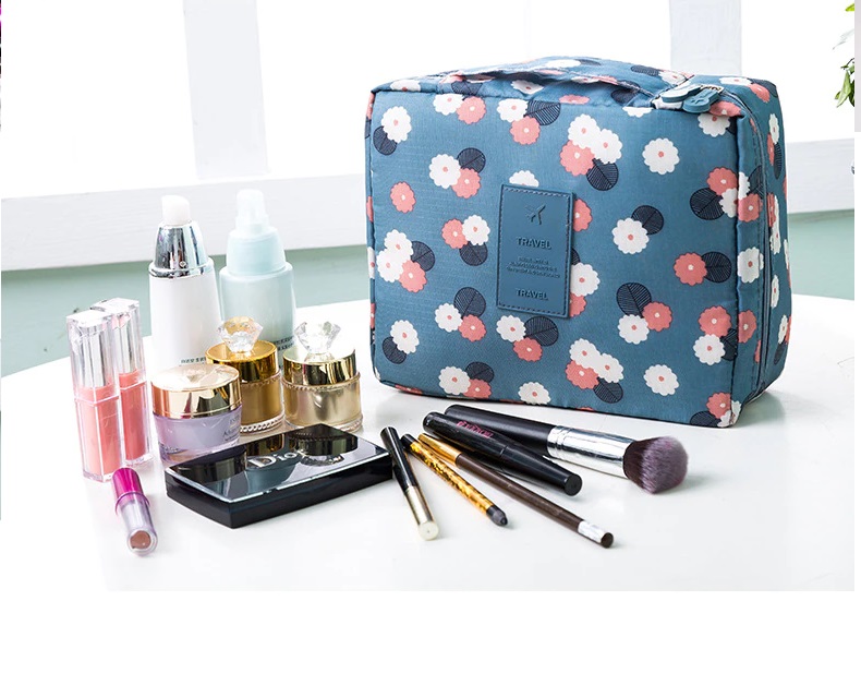 Cosmetic Travelling Bag