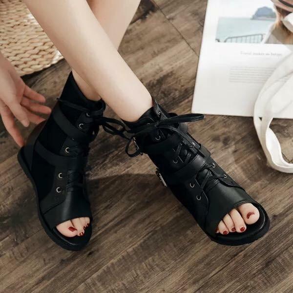Giày boots hở mũi 2 khóa siêu chất và siêu đẹp