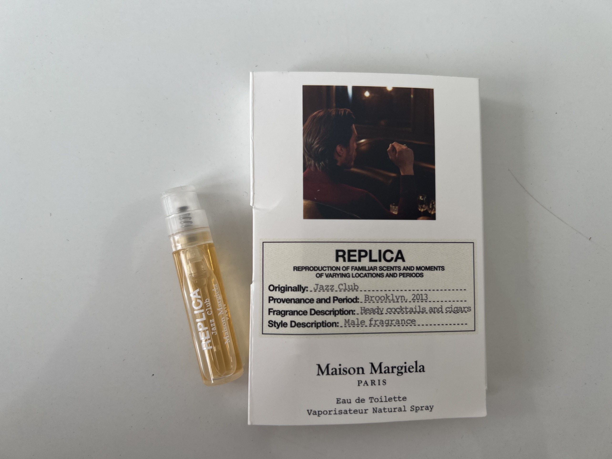 Mẫu thử Vial Sample nước hoa 𝗥𝗲𝗽𝗹𝗶𝗰𝗮 - 𝗝𝗮𝘇𝘇 𝗖𝗹𝘂𝗯 1.2ml (Cam kết chuẩn Auth)