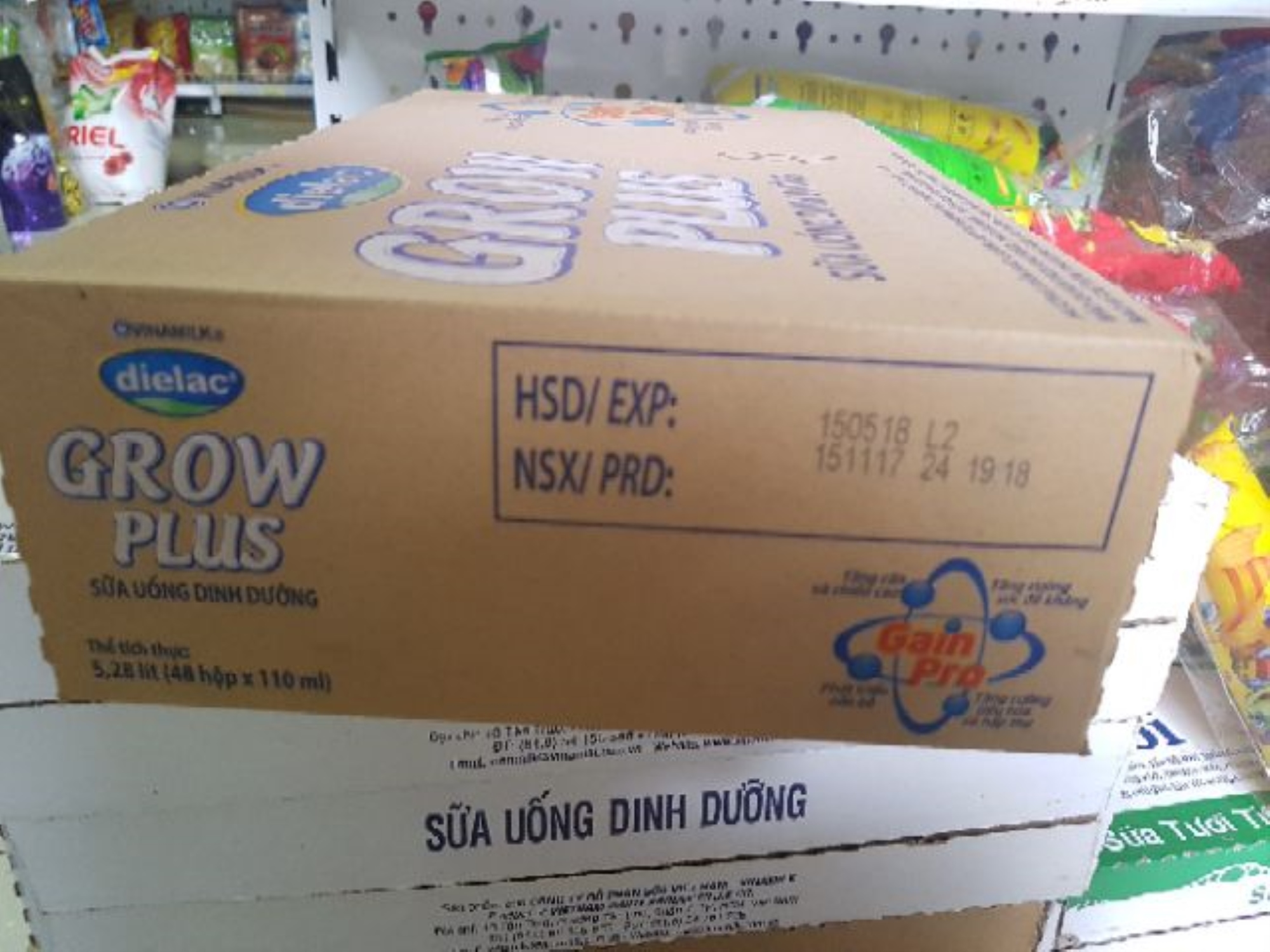 ❇﹍  THUNG SUA GROW PLUS DIELAC ALPHA GOLD VINAMILK 110ML