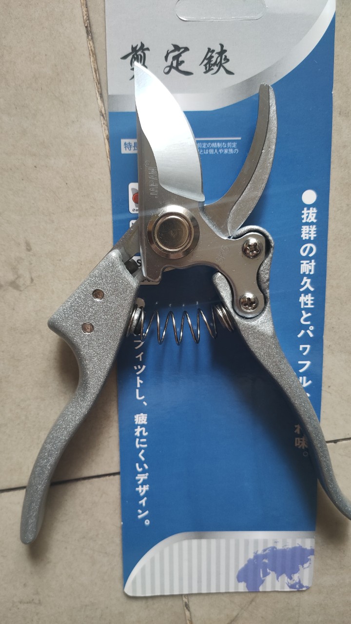 KÉO CẮT CÀNH JAPAN SK5