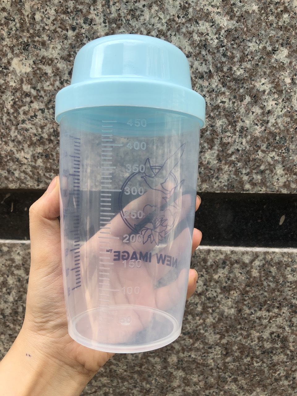 Bình lắc sữa non Alpha Lipid Lifene của New Image