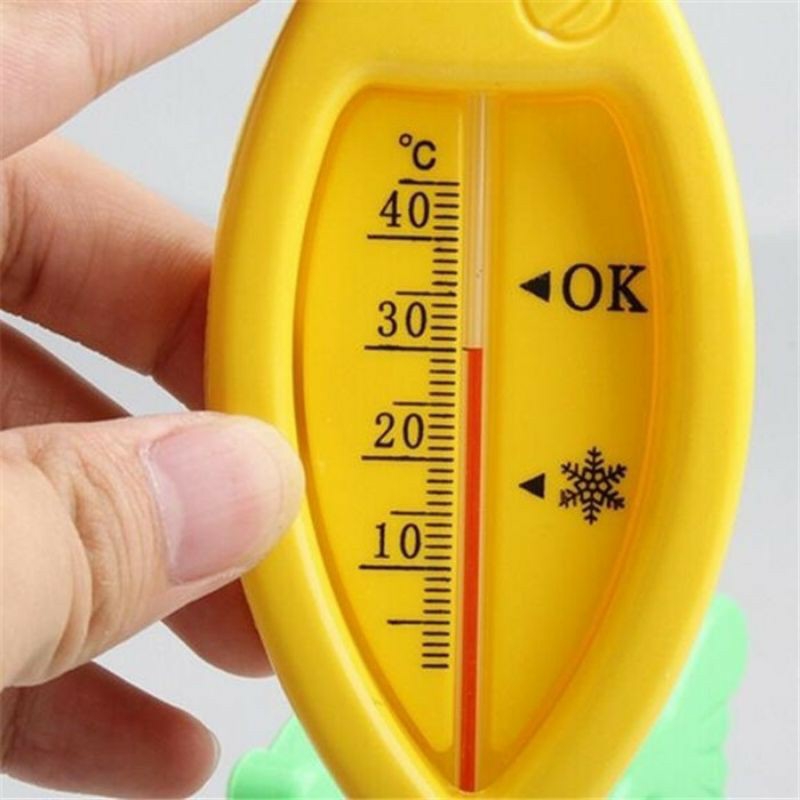 Nhiệt kế đo nhiệt độ nước tắm cho bé