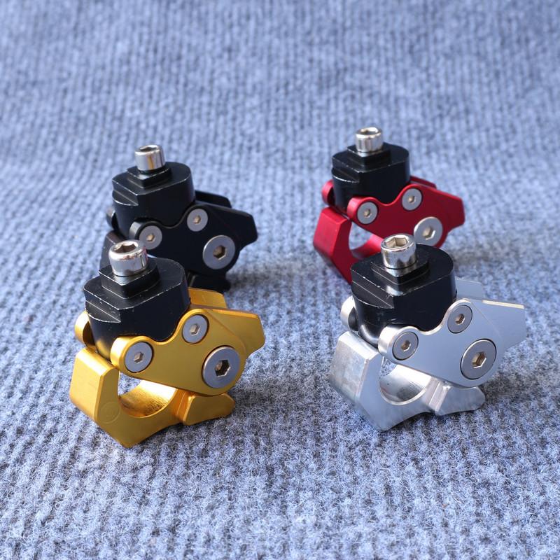 Móc treo đồ xe máy kiểu BIKER cao cấp gắn các loại xe (màu trắng)
