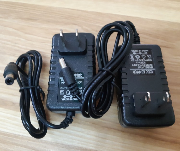 Cáp USB 3.0 to Sata converter UGREEN UG-20231 có nguồn 12V/2A chất lượng cao