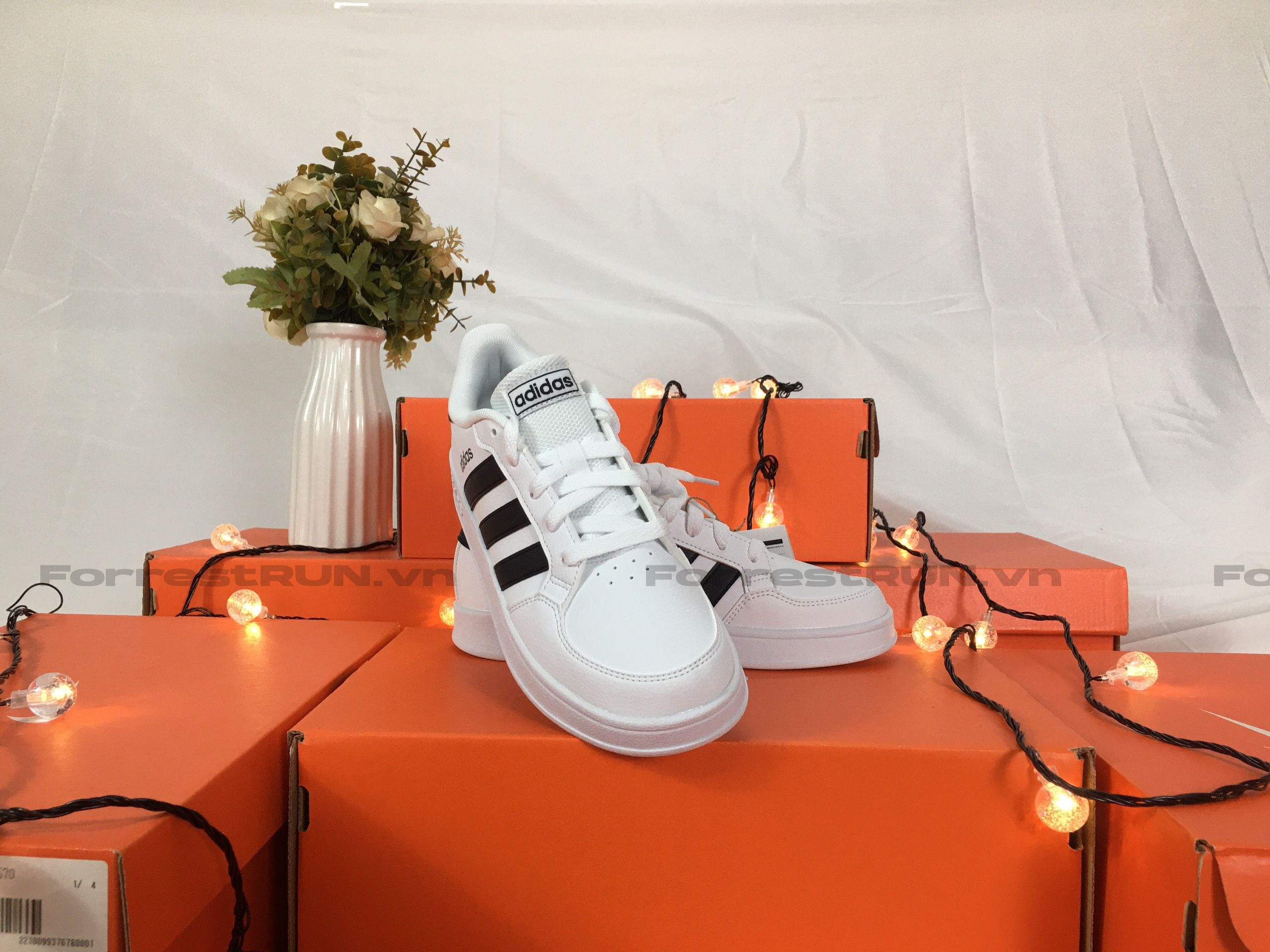 Women's white sneakers ADIDAS BREAKNET FY9506