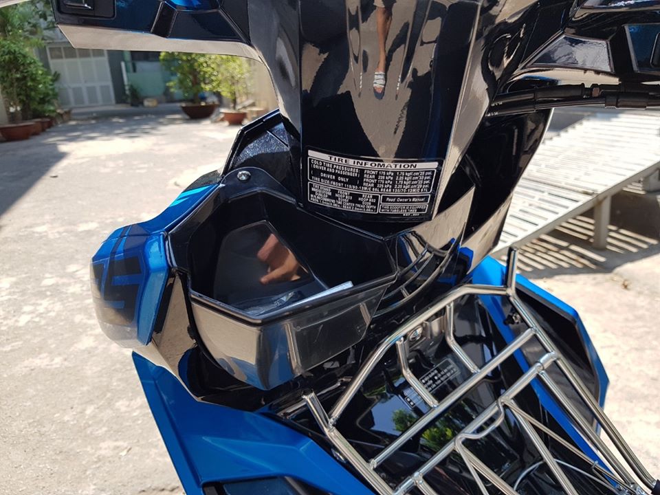 HỘC ĐỰNG ĐỒ AB 20 | AIR BLADE 2020 - 2023 CARBON