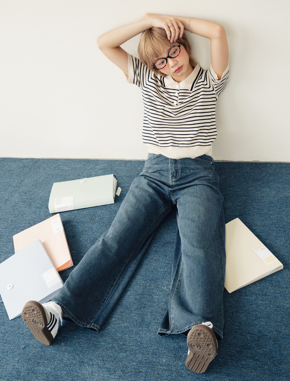 BLEUBIRD Quần jeans cạp trễ ống suông Bleached Jeans