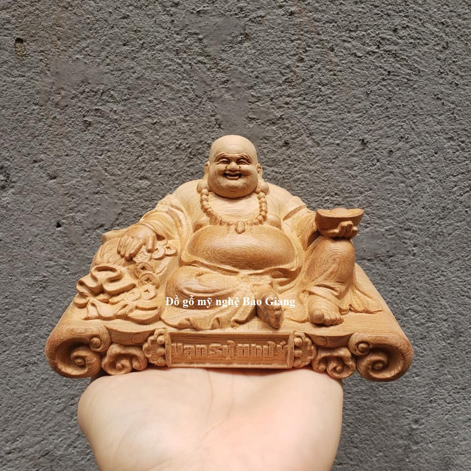 Tượng phật di lặc để ô tô gỗ ngọc am siêu thơm cực đẹp