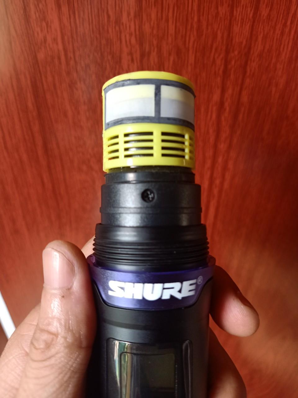 Micro karaoke chuyên nghiệp UGX20