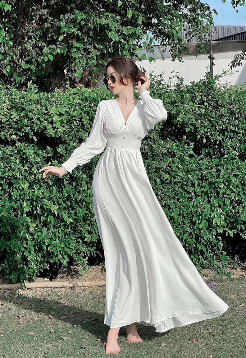 Đầm Maxi Cổ V Thanh Lịch