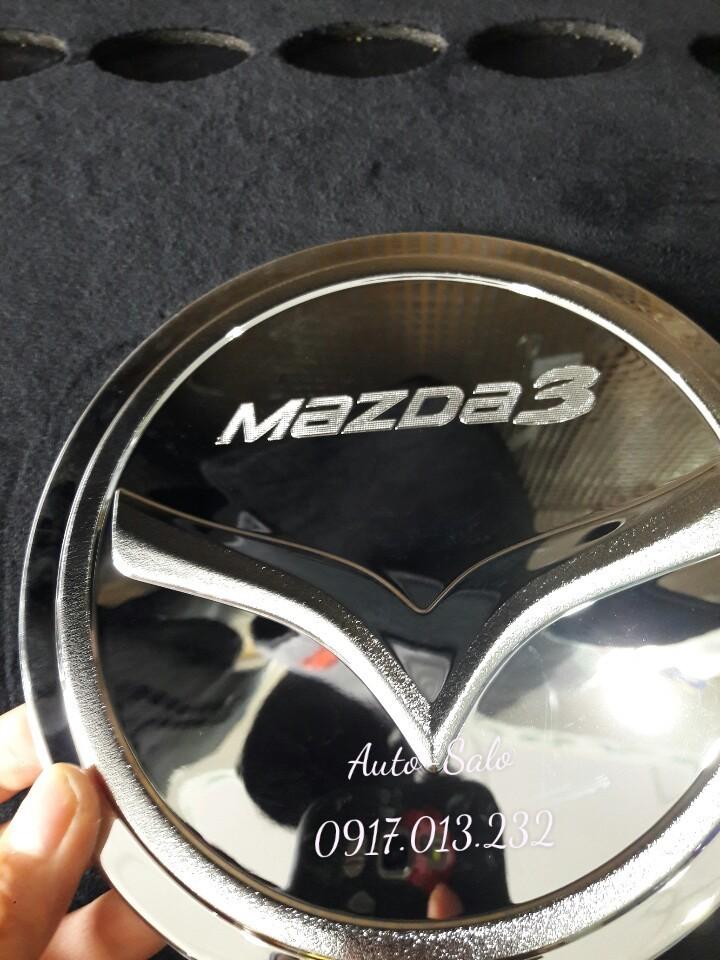 ốp nắp bình xăng mazda 3 2016-2022