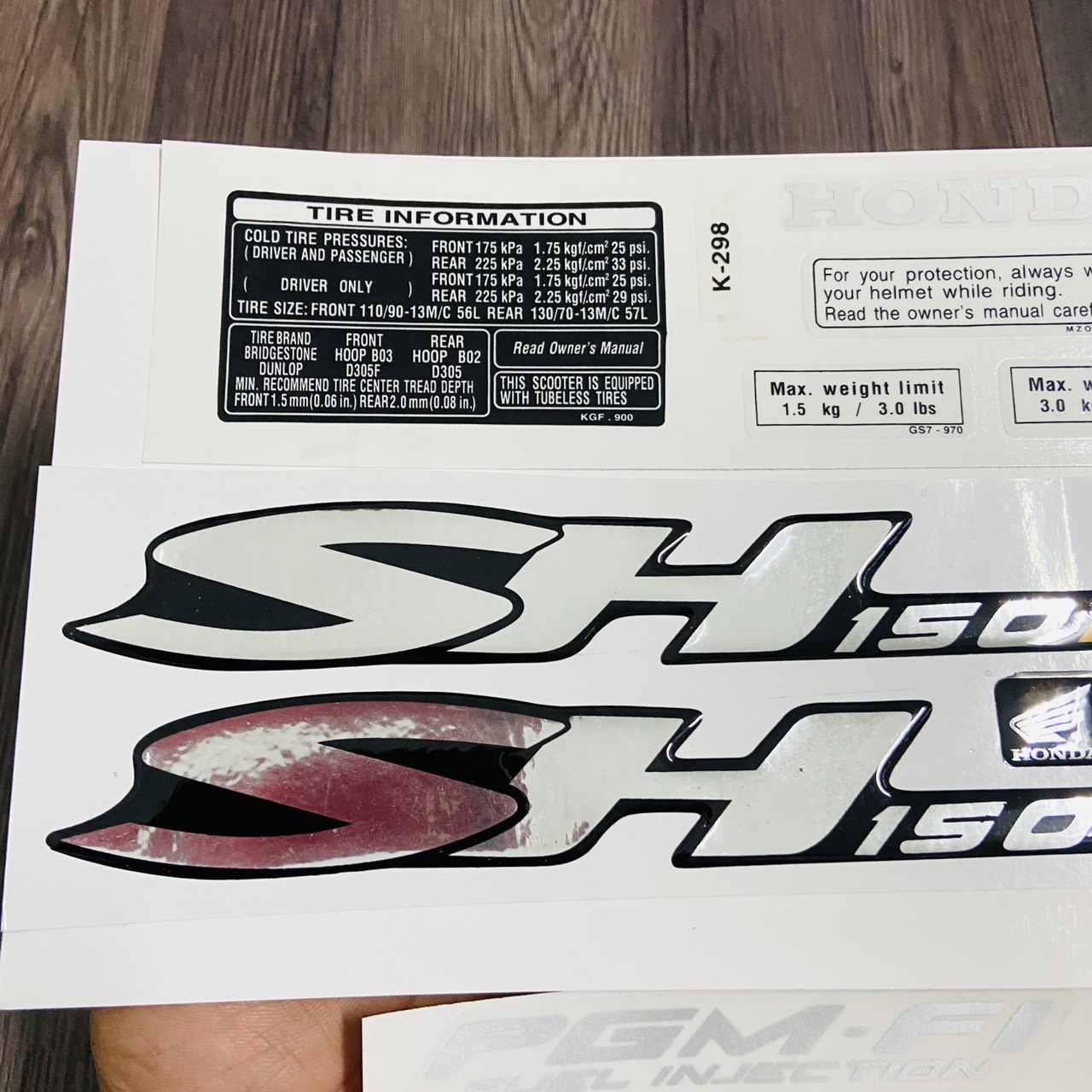 [HCM]Tem dán xe SH 150i ZIN (chữ+tem thông số xe)(MÀU BẠC)