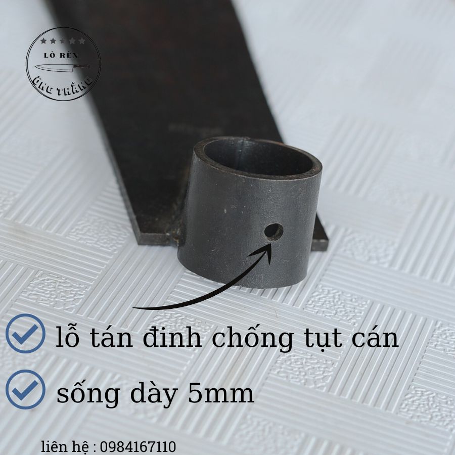 Cuốc Nhíp Đào Cây Được Làm Bằng 100% Nhíp Xe