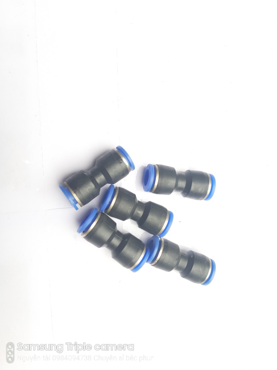 Nối thẳng thu ống phi 12-10 ,12- 8 , 10-8mm