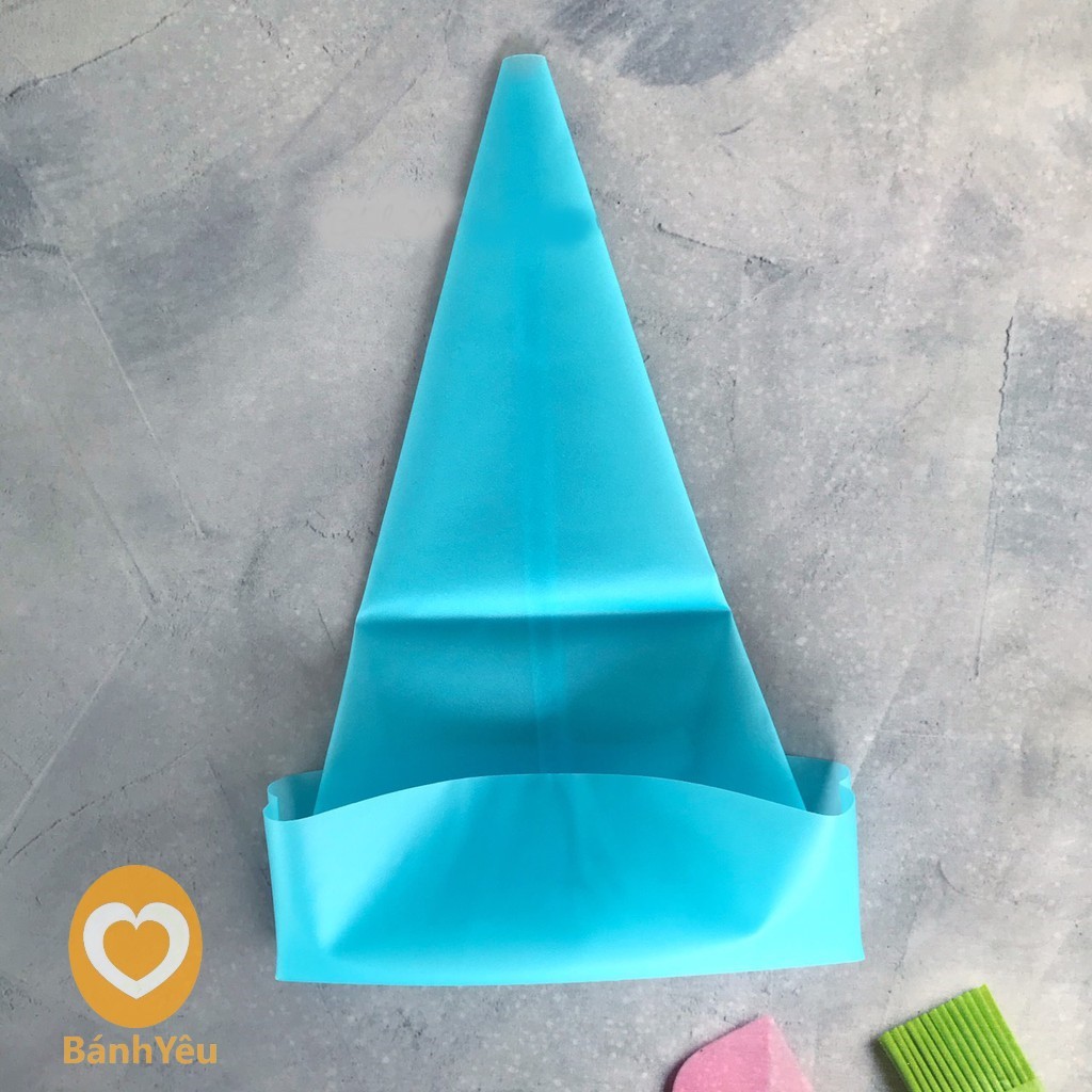 Túi tam giác bắt bông kem Silicon