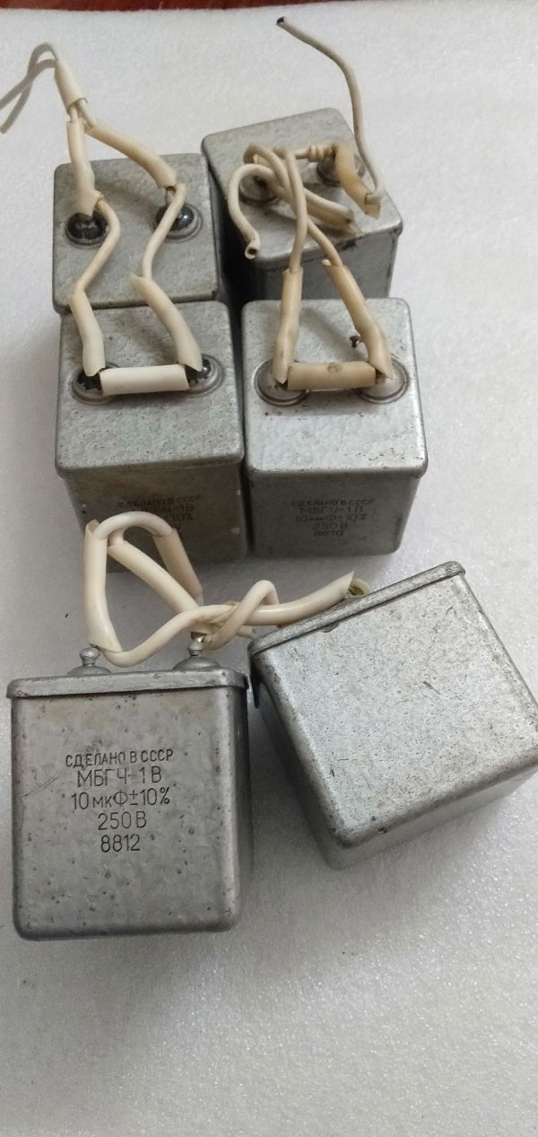 tụ nga 10uf 250v