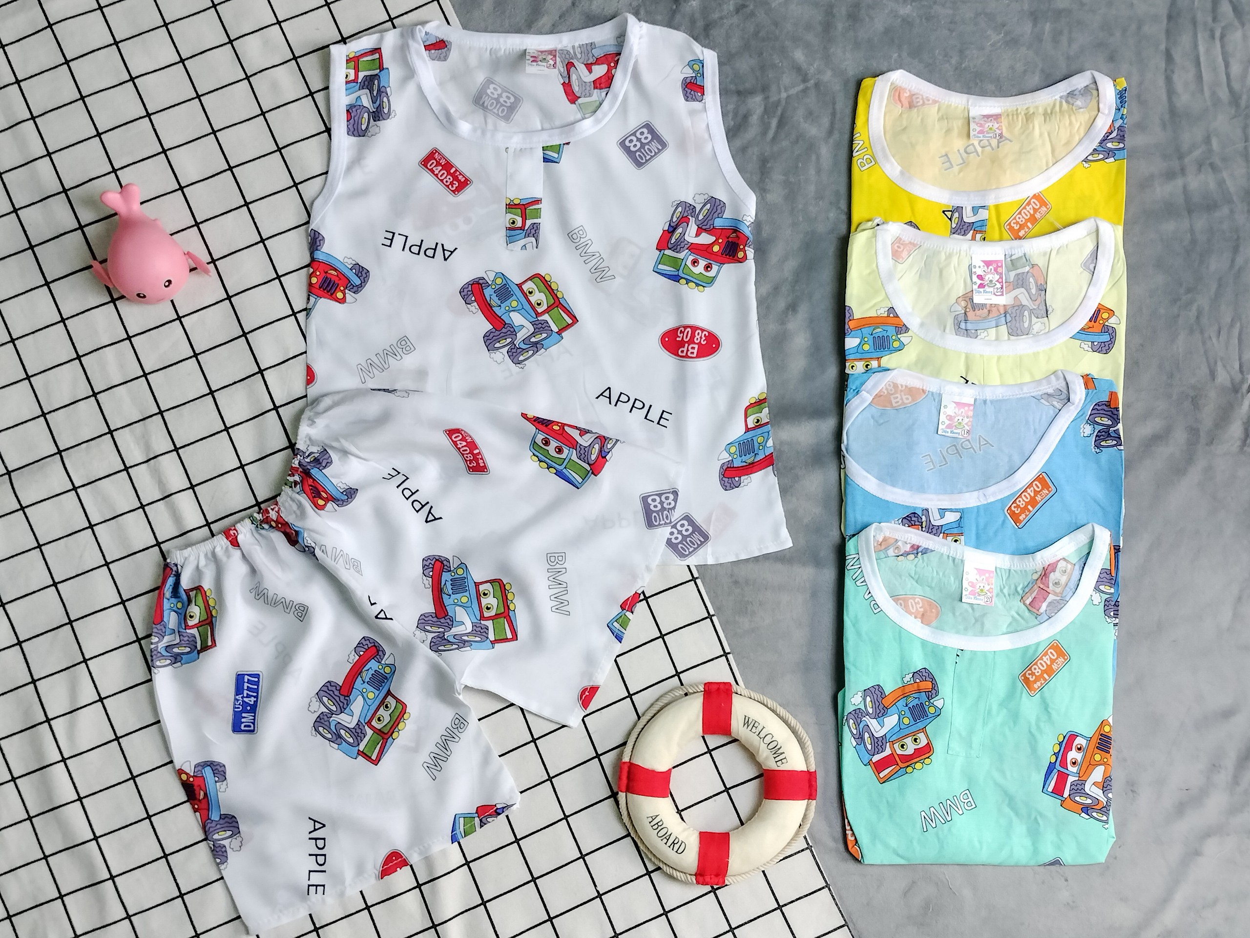 [HCM]Đồ bộ tole bé trai từ 14-18kg (giao màu ngẫu nhiên)
