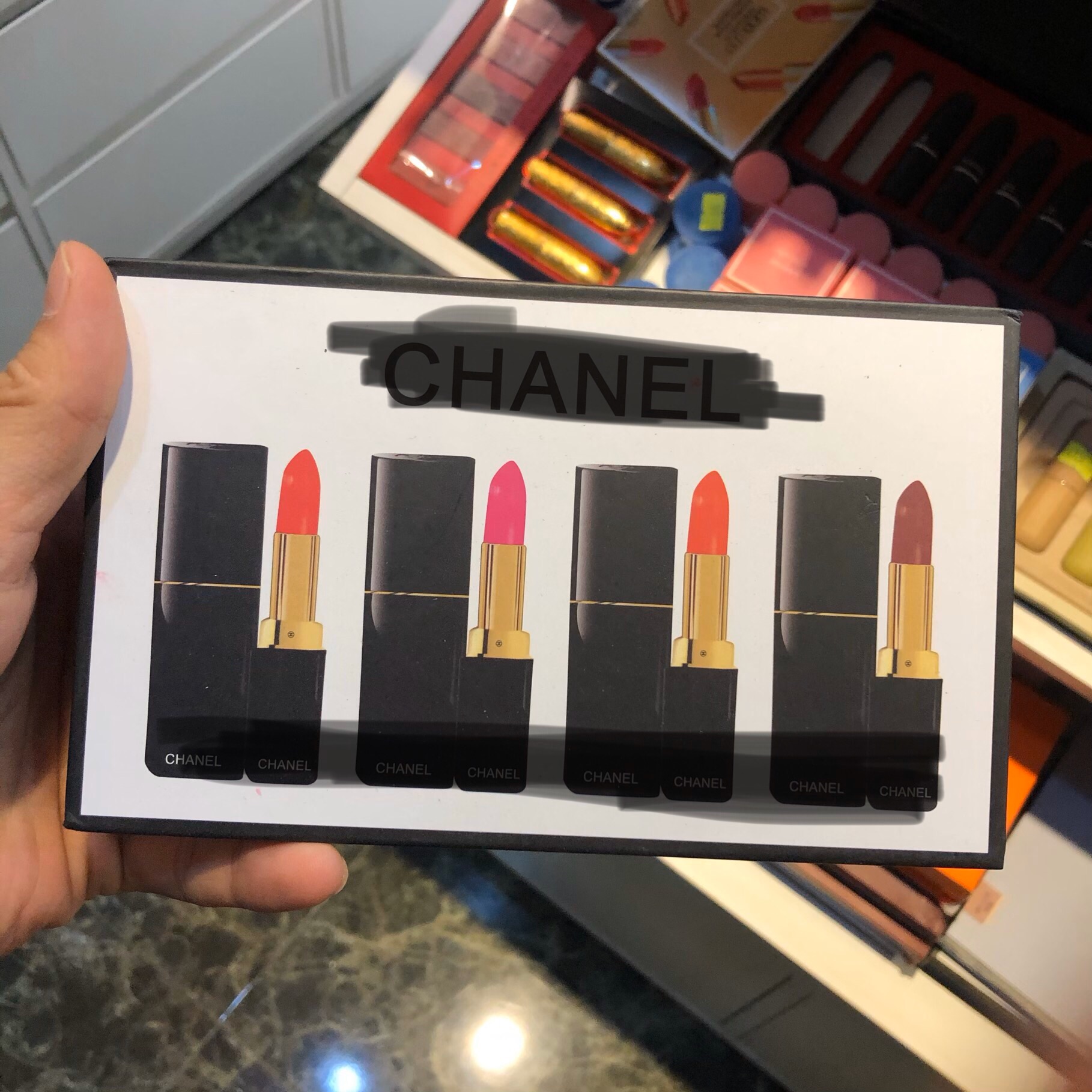 [HCM]Bộ son 4 cây tone đỏ siêu mịn