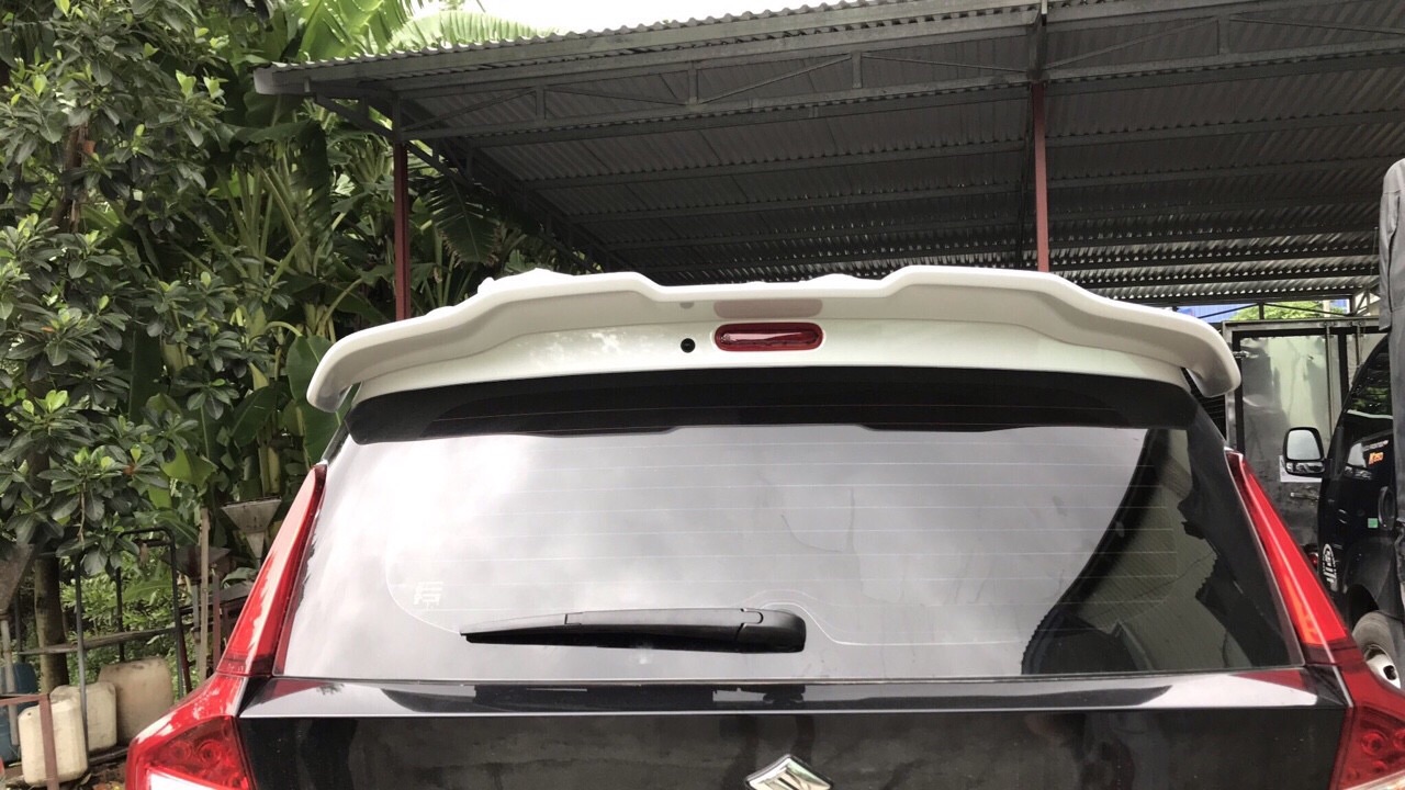 Đuôi gió xe Hatchback, Suv.