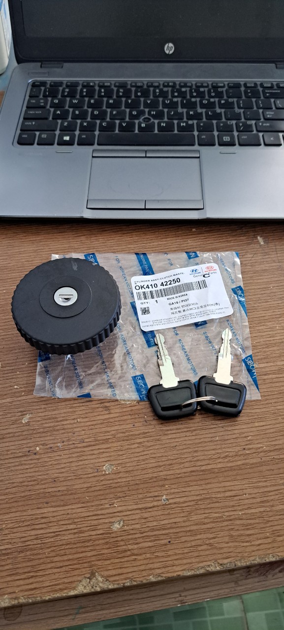 Nắp thùng dầu xe tải KIA 1T4-2T5
