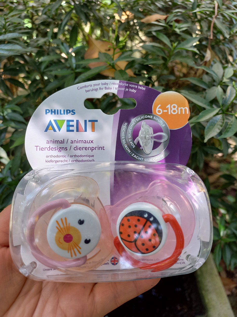 Ty ngậm Avent ( ti có nắp đậy) cho bé 6-18 m/ tách lẻ