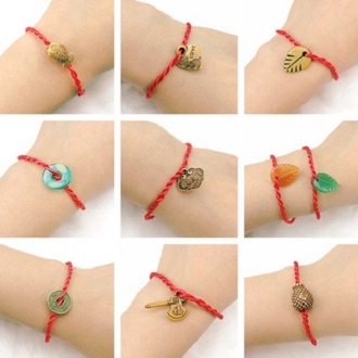 [QUÀ TẶNG VÒNG TAY CHỈ ĐỎ MAY MẮN]2