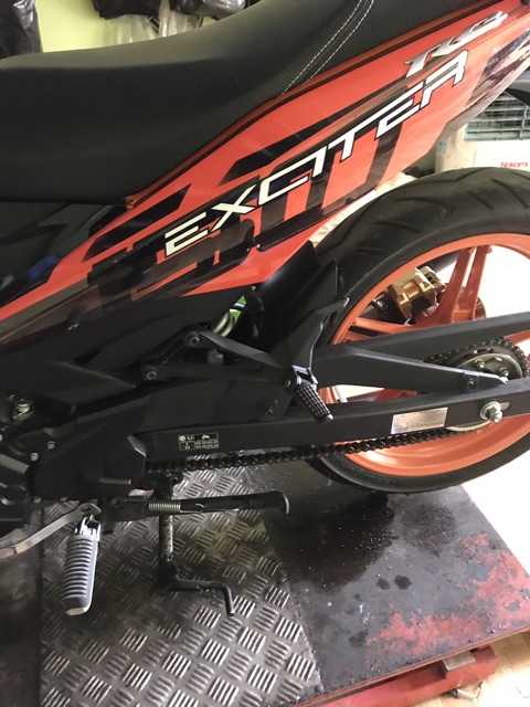 Gác chân z1000 lắp Ex50,Ex155