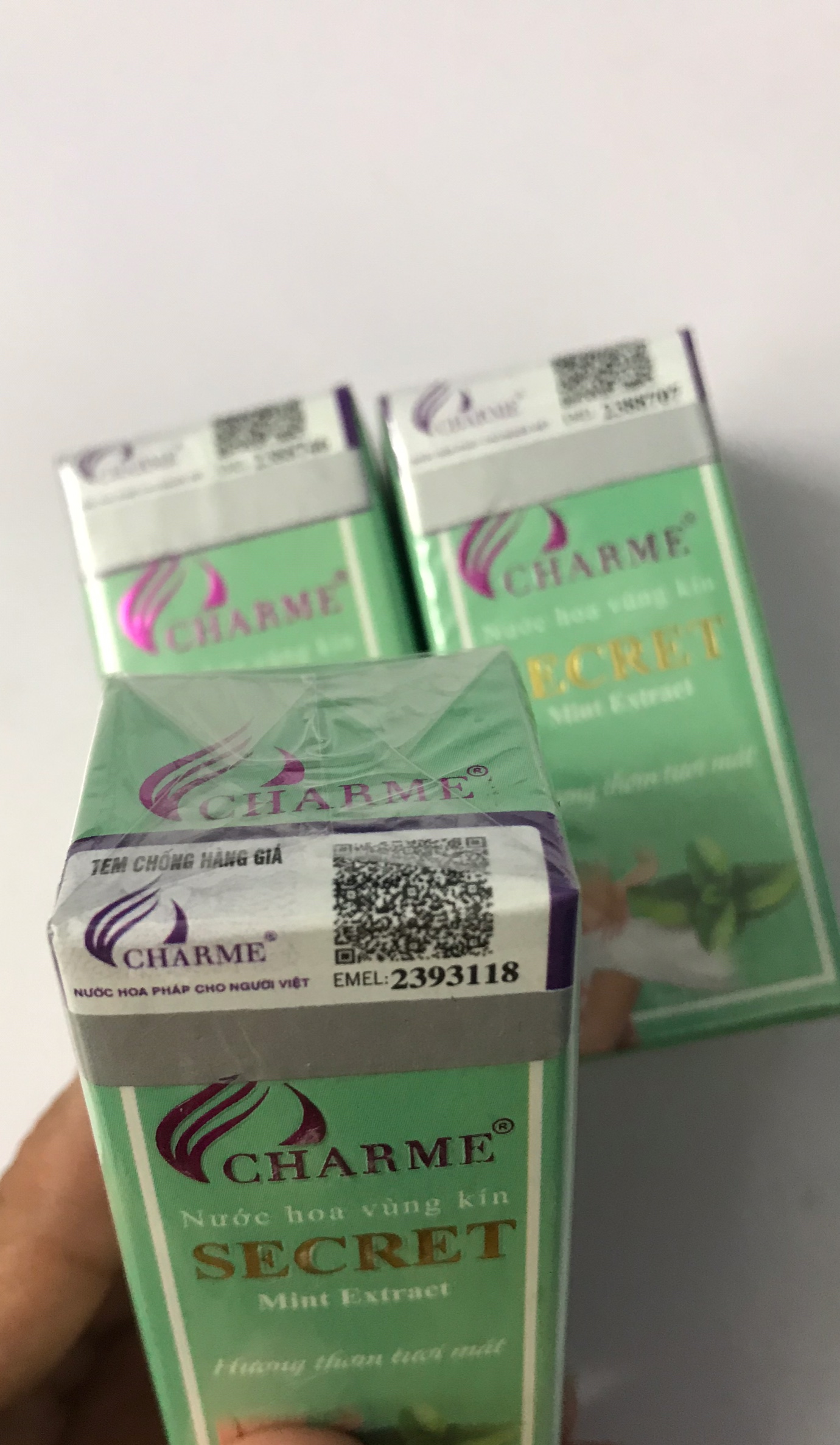 Nước Hoa Vùng Kín Secret Mint E.x.t.r.a.c.t 5ml