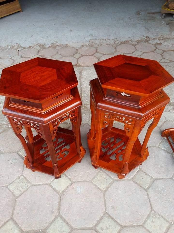 đôn lục giác gỗ cẩm vàng kích thước cao 50 cm đường kích mặt 32 cm