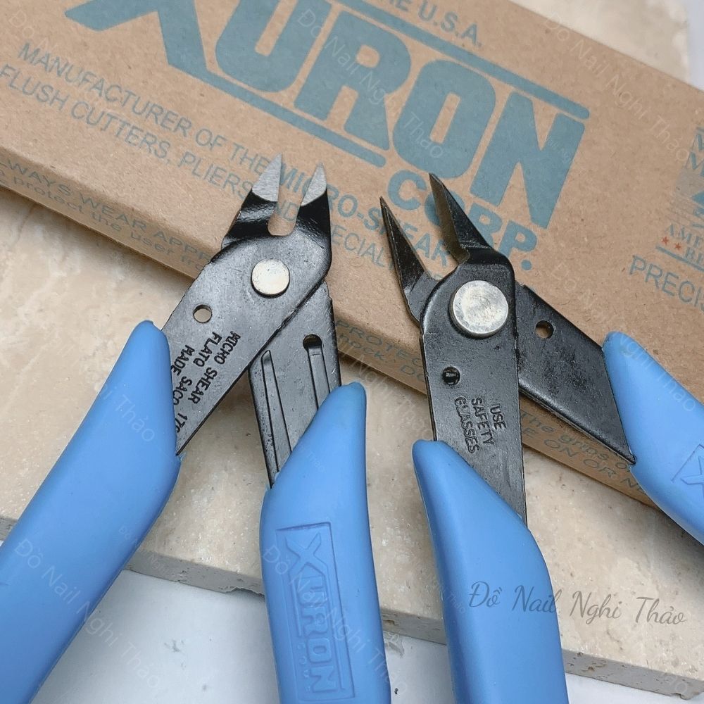 Kìm phá đá nail Xuron