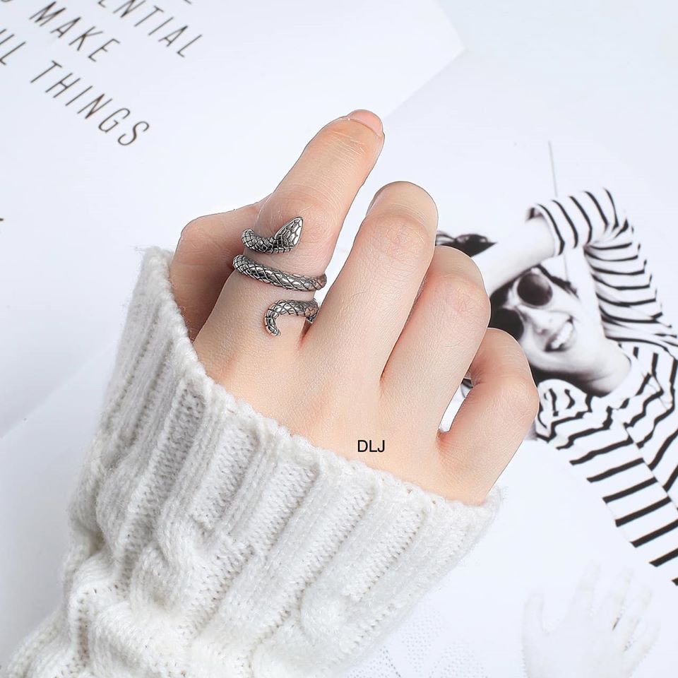 Nhẫn bạc hình rắn MS78