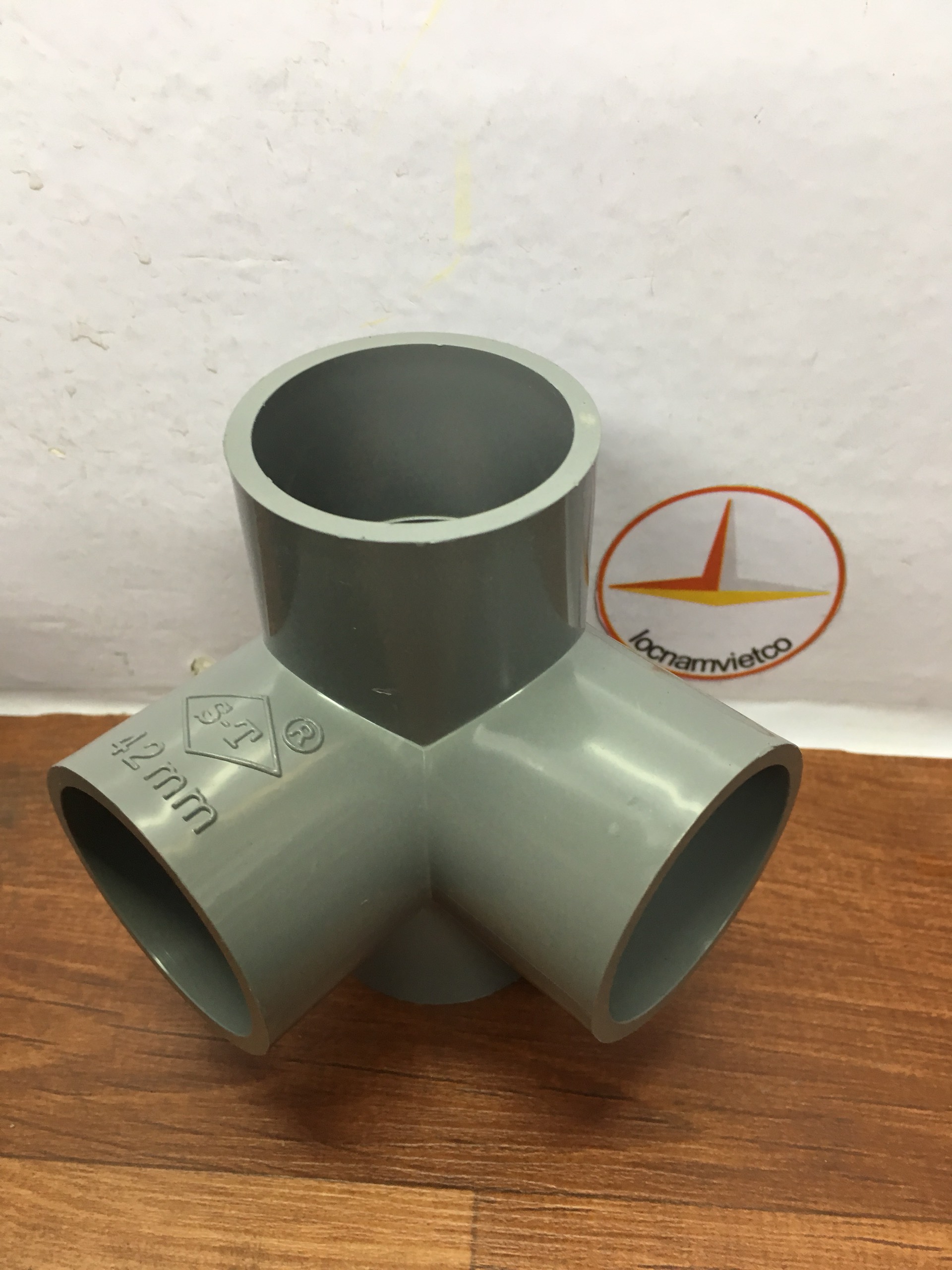 Co góc, co 4 nhánh( Chữ thập góc ) phi 42