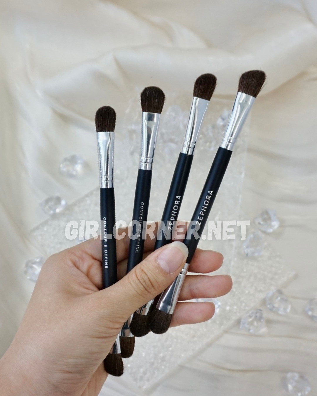 [HCM]Cọ tán bầu mắt - sóng mũi 2 đầu Sephora ( Sai Logo)
