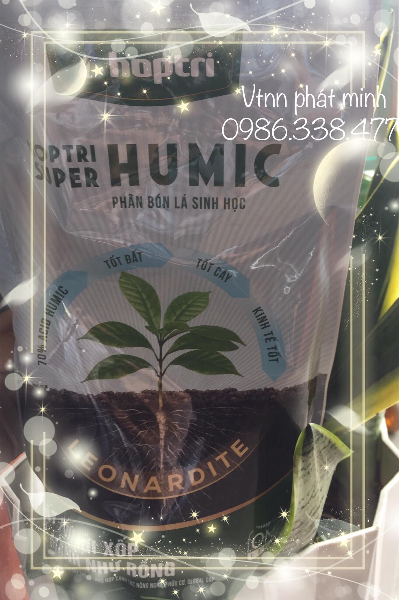 Phân bón lá sinh học HOPTRISUPER HUMIC (1kg)