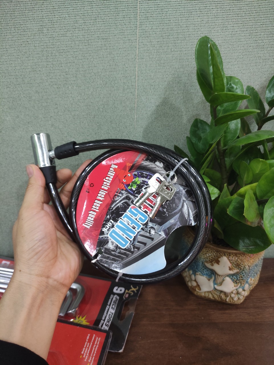 khóa dây cáp khóa xe đạp,xe máy dài 1 mét
