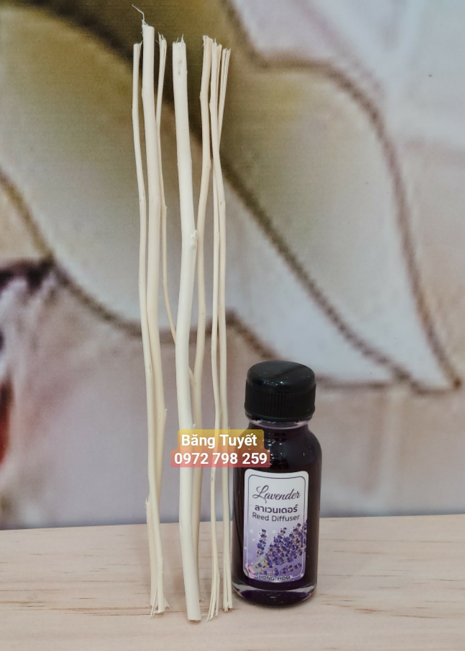 Tinh dầu phát tán thân gỗ Hong Hom