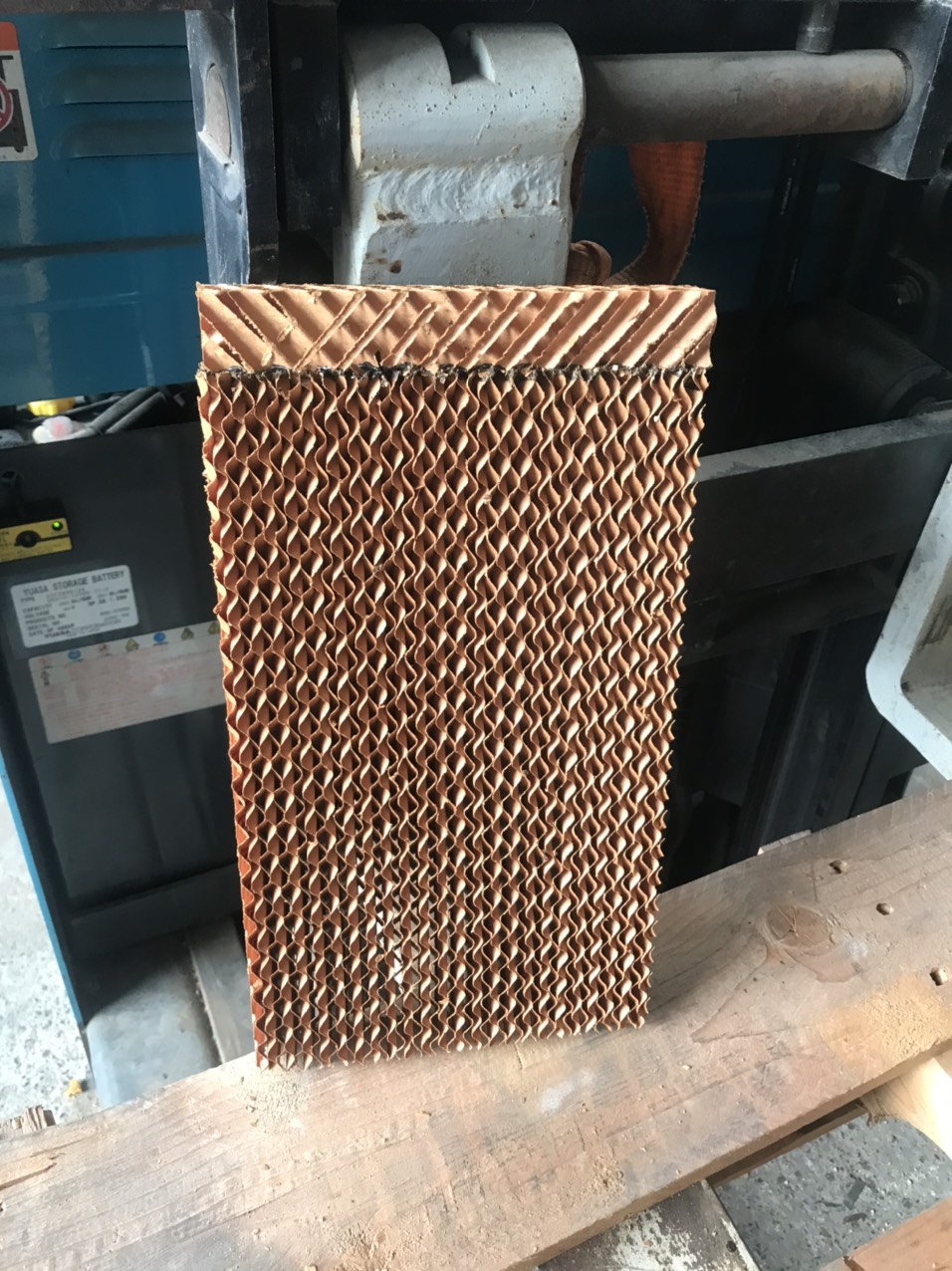 Tấm làm mát Cooling pad CPL-522304 kích thước 52*23cm dày 4cm chuyên dụng cho quạt điều hòa quạt boss S102