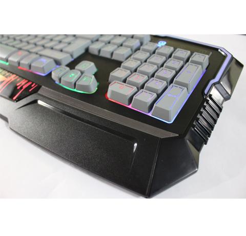 Bàn phím LED Newmen KB813 – Gaming ( Lệ Quỷ )