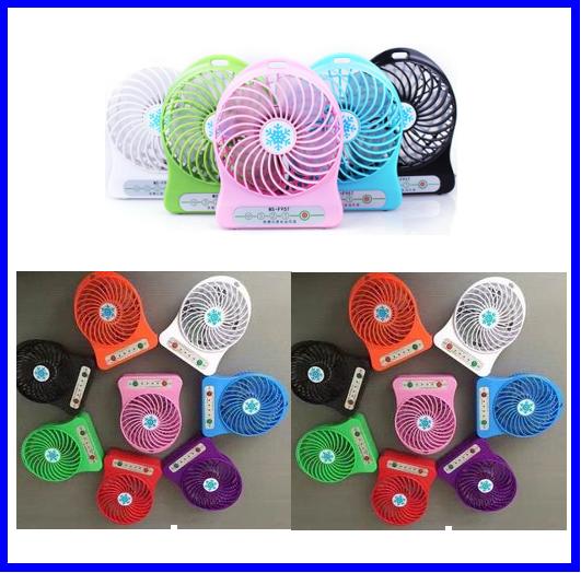 Quạt mini 3 tốc độ pin sạc có đèn pin (giao màu ngẫu nhiên)
