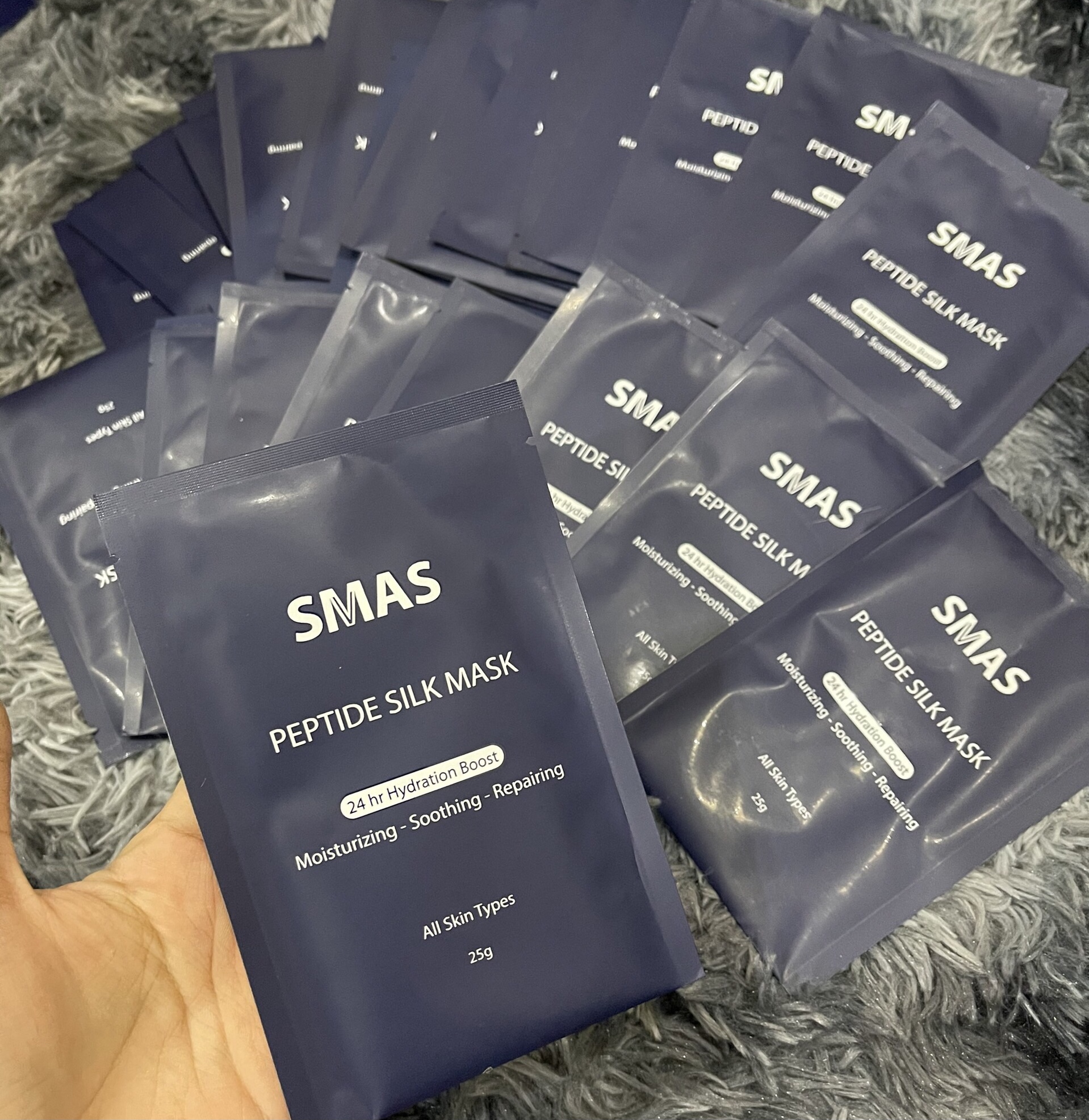 MẶT NẠ CẤP ẨM VÀ DỊU DA SMAS
