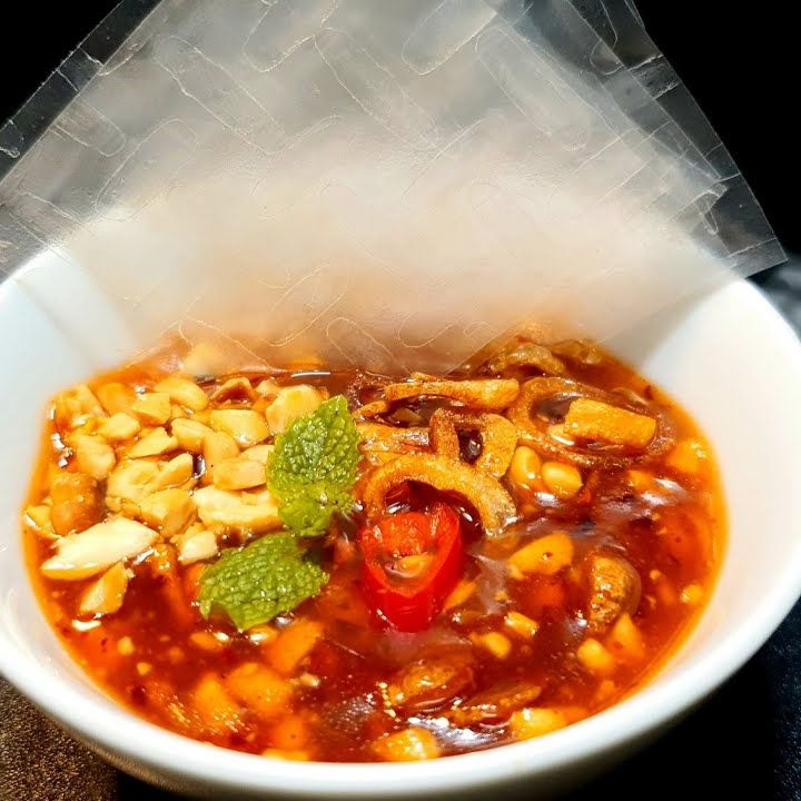 COMBO 10 BÁNH TRÁNG CHẤM SỐT ME , ĐẬU PHỘNG , HÀNH PHI , SATE